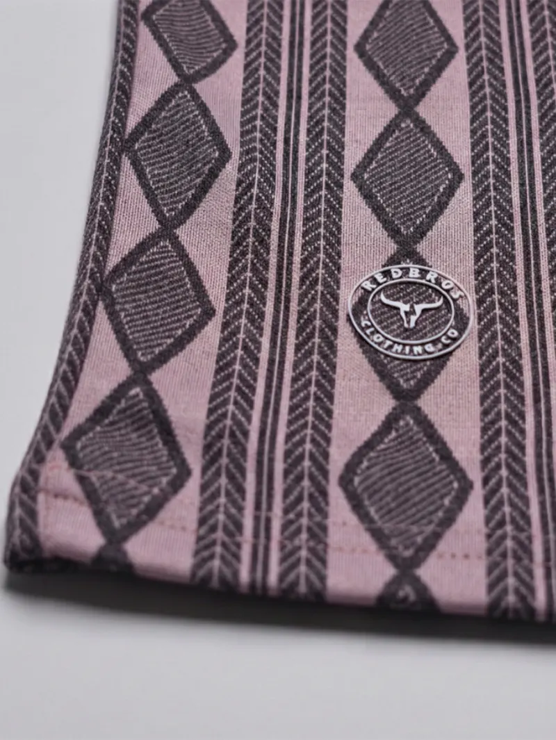 Redbros Dusty Pink Geometric Crew Neck T-Shirt High-Fidelity Fabric Detail Showing Vertical Diamond Pattern and Stitching